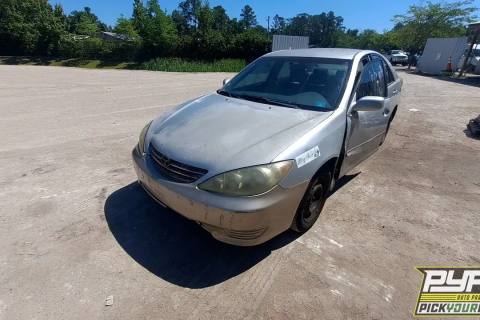 Photo of 2005 Toyota Camry
