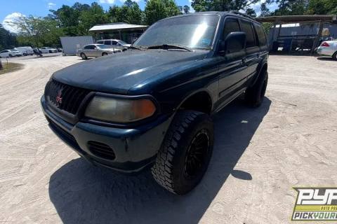 Photo of 2001 Mitsubishi Montero Sport