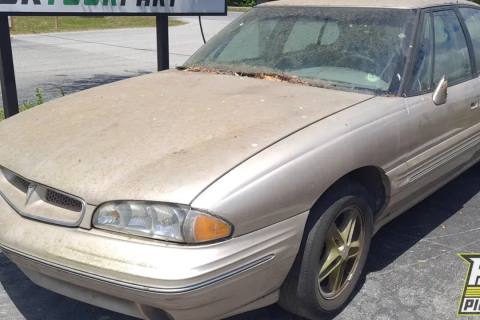 Photo of 1999 Pontiac Bonneville