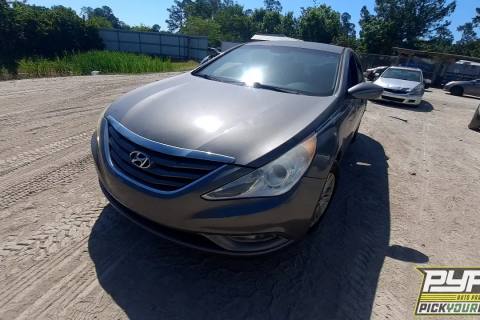 Photo of 2013 Hyundai Sonata