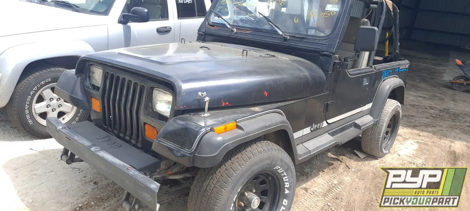 Photo of 1994 Jeep Wrangler