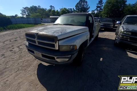 Photo of 2001 Dodge Ram 1500
