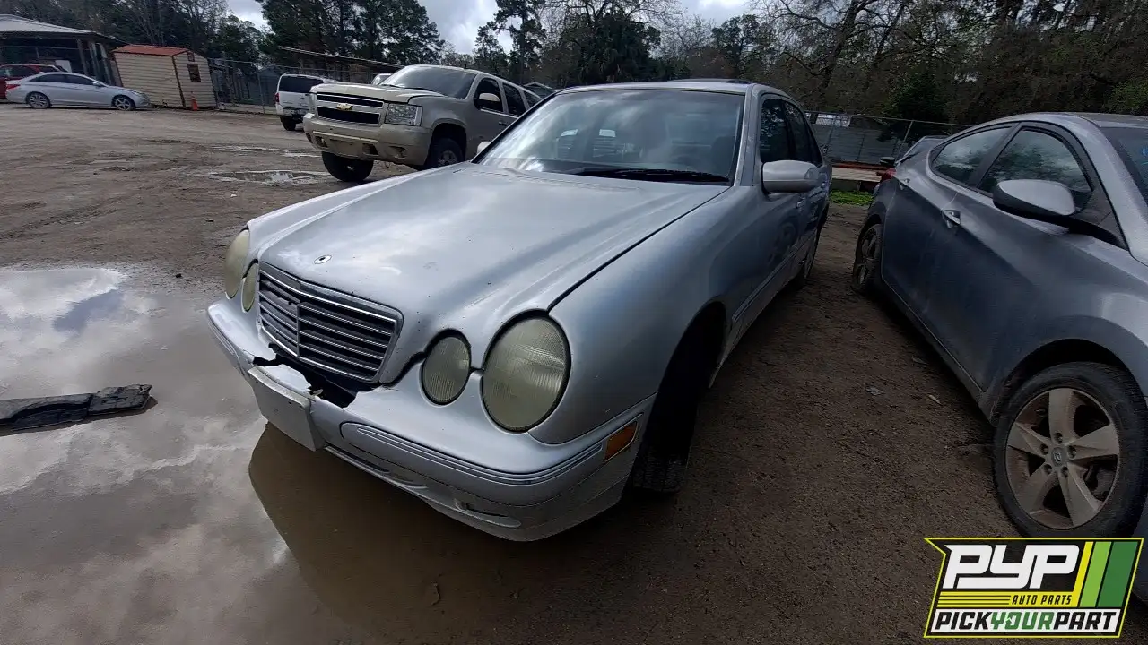 Photo of 2001 Mercedes-Benz E320