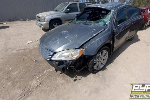 Photo of 2012 Chrysler 200