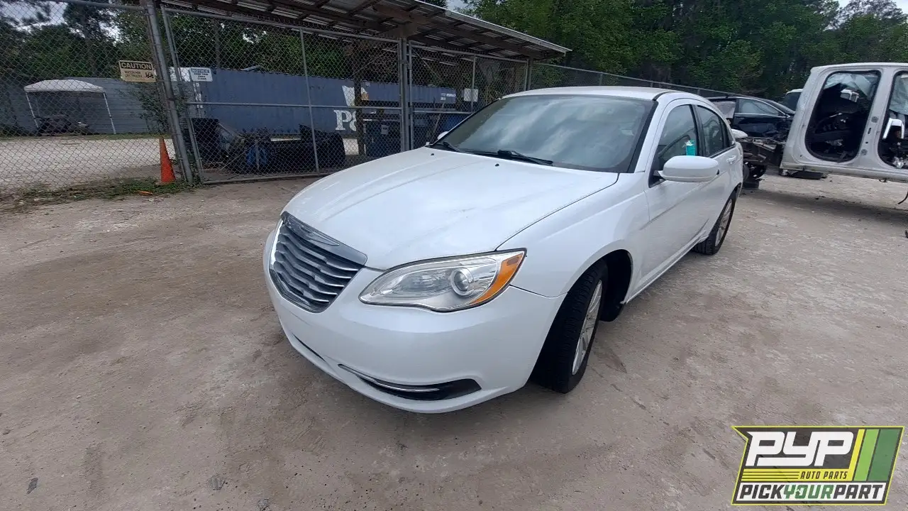 Photo of 2013 Chrysler 200