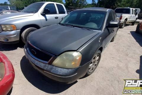 Photo of 2005 Ford Five Hundred