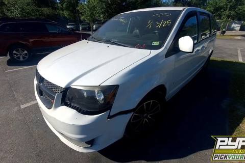 Photo of 2017 Dodge Grand Caravan