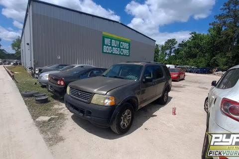 Photo of 2003 Ford Explorer