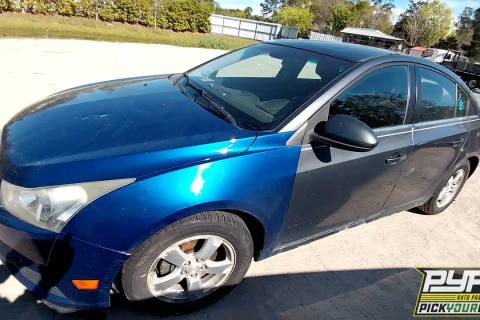 Photo of 2013 Chevrolet Cruze