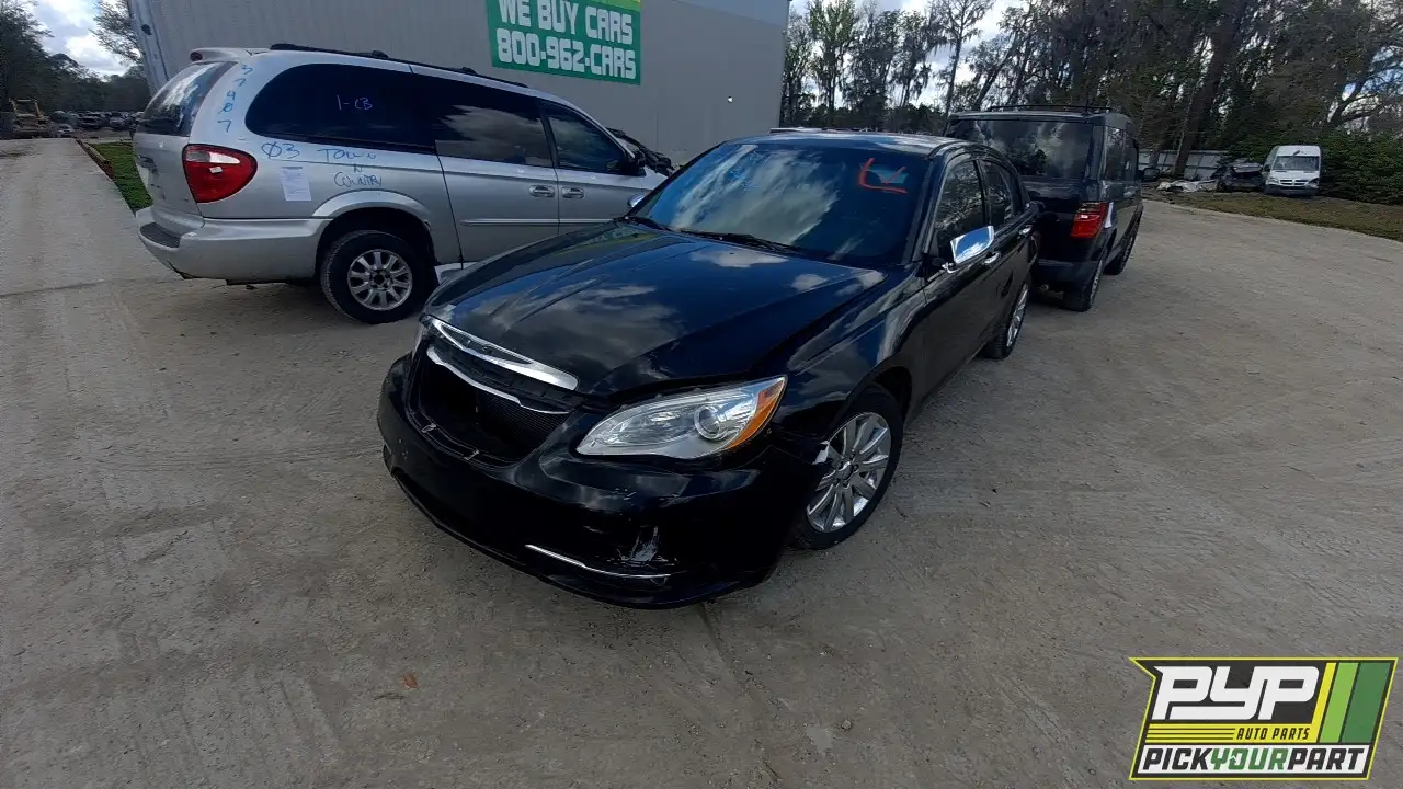 Photo of 2013 Chrysler 200