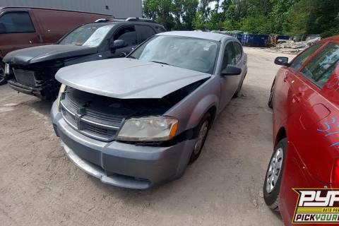 Photo of 2008 Dodge Avenger
