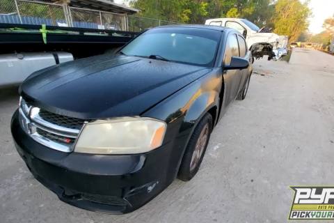 Photo of 2013 Dodge Avenger