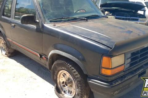 Photo of 1994 Ford Explorer