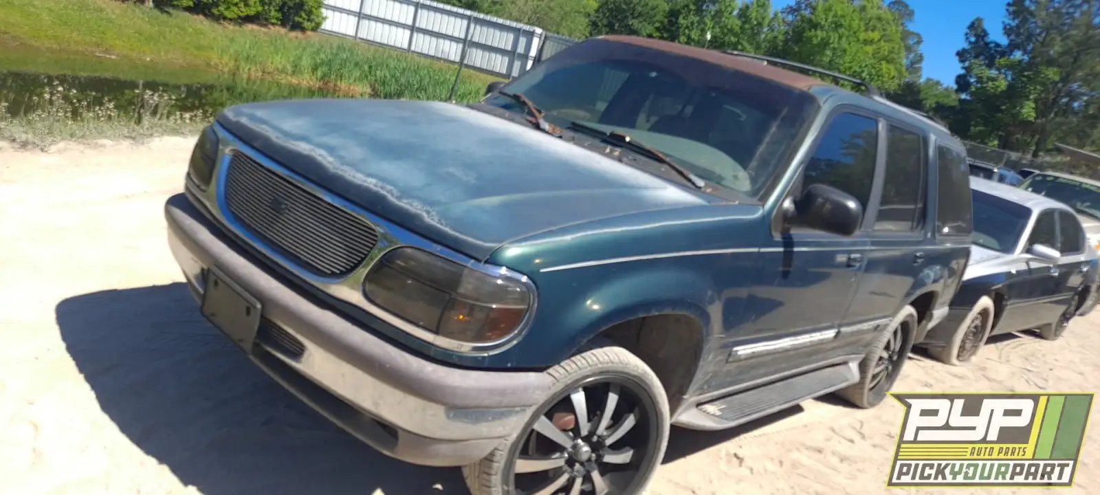 Photo of 1997 Ford Explorer