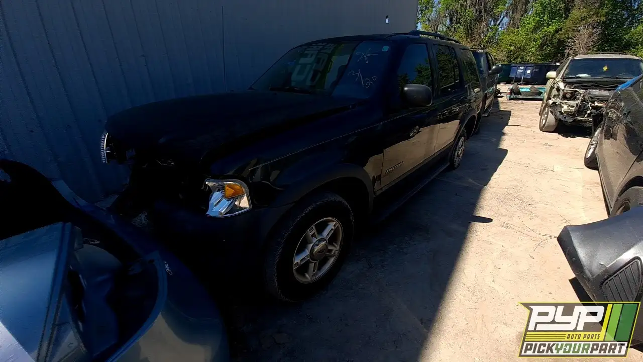 Photo of 2004 Ford Explorer
