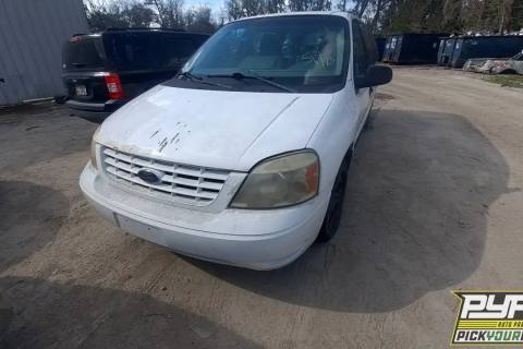 Photo of 2005 Ford Freestar