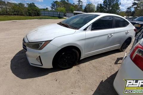 Photo of 2019 Hyundai Elantra