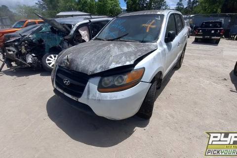 Photo of 2009 Hyundai Santa Fe