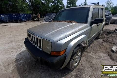 Photo of 2006 Jeep Commander