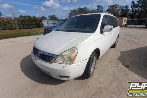 Photo of 2012 Kia Sedona