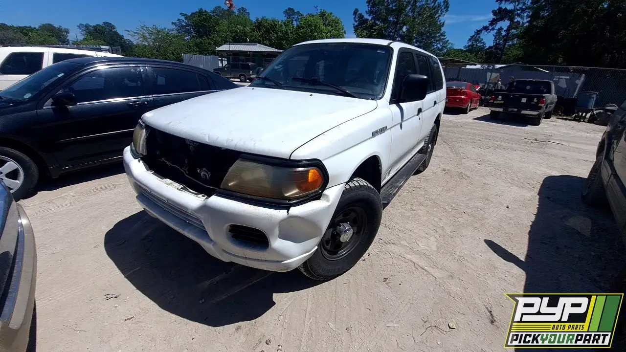 Photo of 2000 Mitsubishi Montero Sport