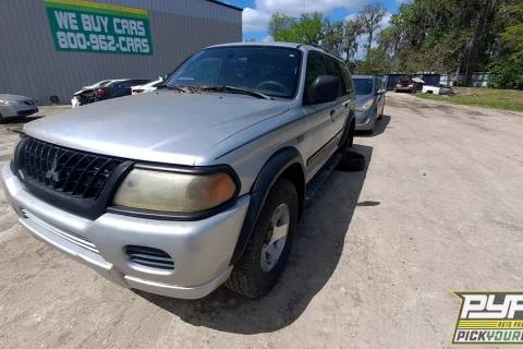 Photo of 2002 Mitsubishi Montero Sport