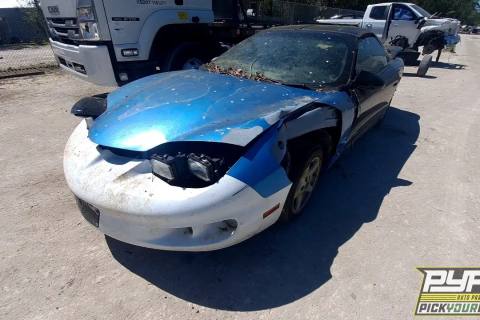 Photo of 2000 Pontiac Firebird
