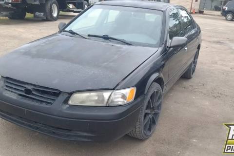Photo of 1999 Toyota Camry