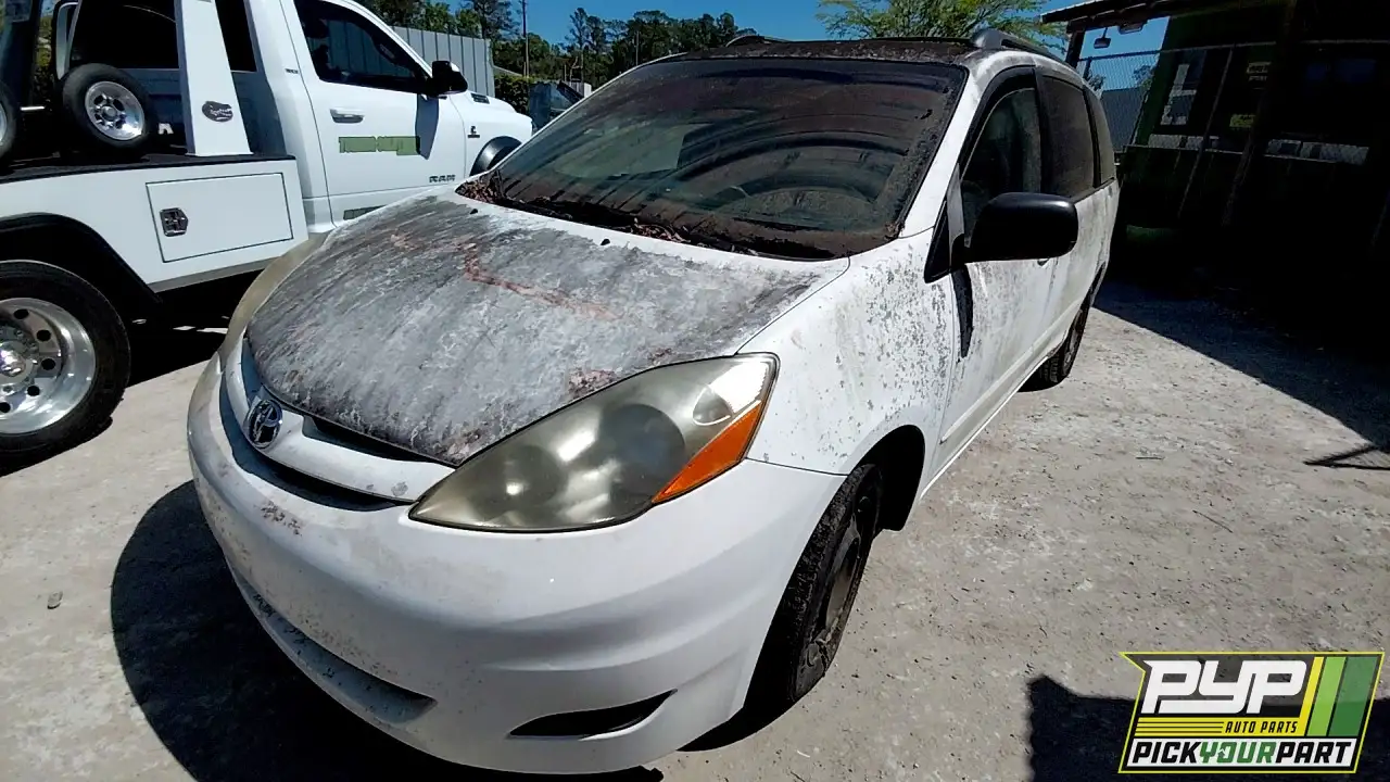 Photo of 2007 Toyota Sienna