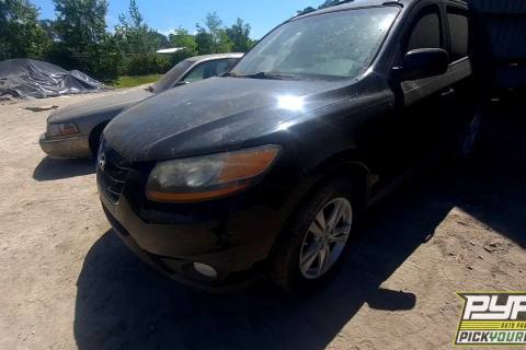 Photo of 2011 Hyundai Santa Fe