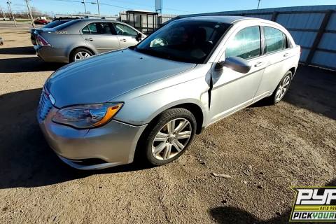 Photo of 2012 Chrysler 200