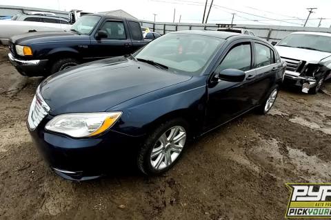 Photo of 2013 Chrysler 200
