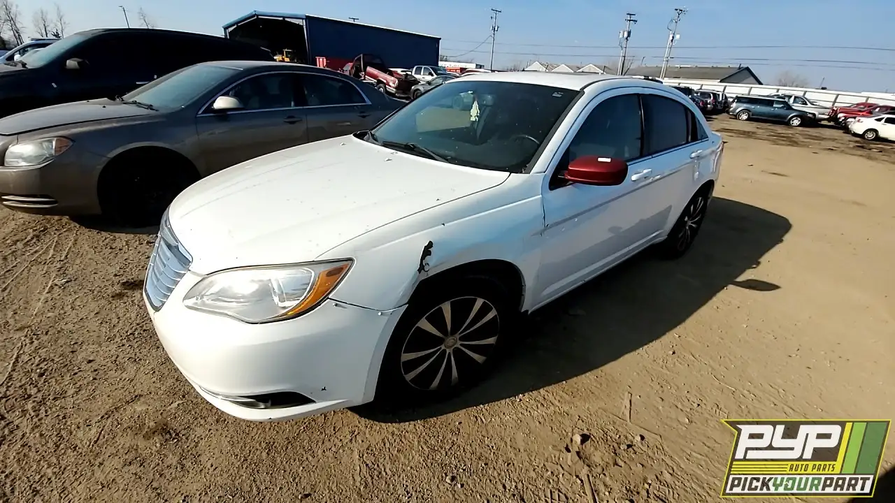 Photo of 2013 Chrysler 200