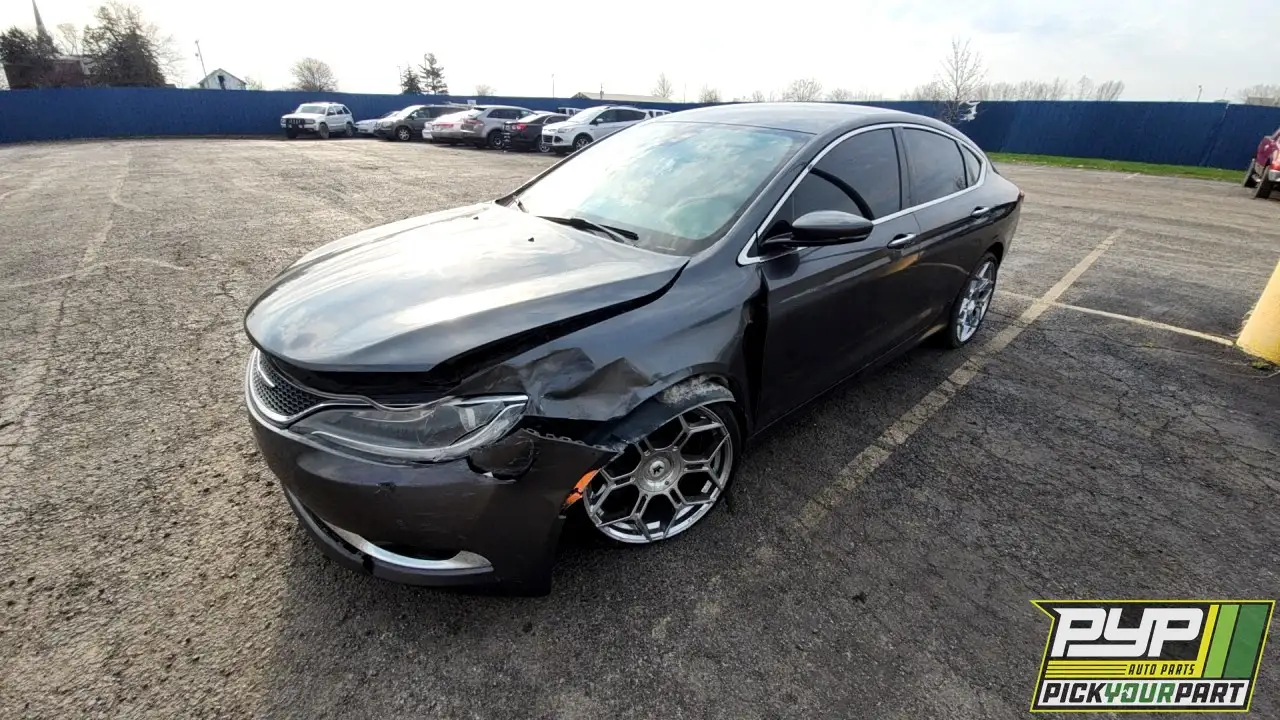 Photo of 2015 Chrysler 200