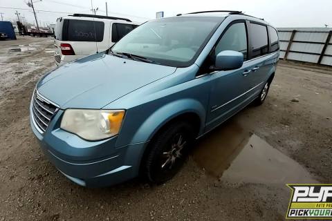 Photo of 2008 Chrysler Town & Country