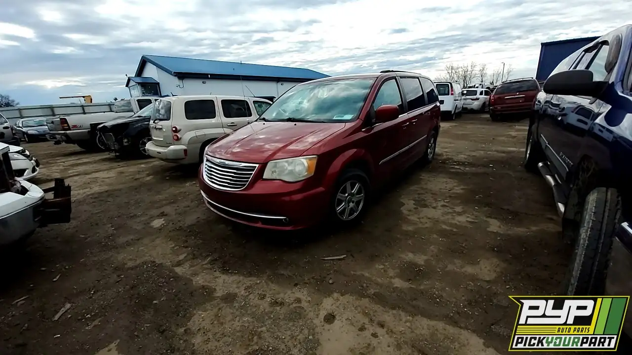 Photo of 2011 Chrysler Town & Country