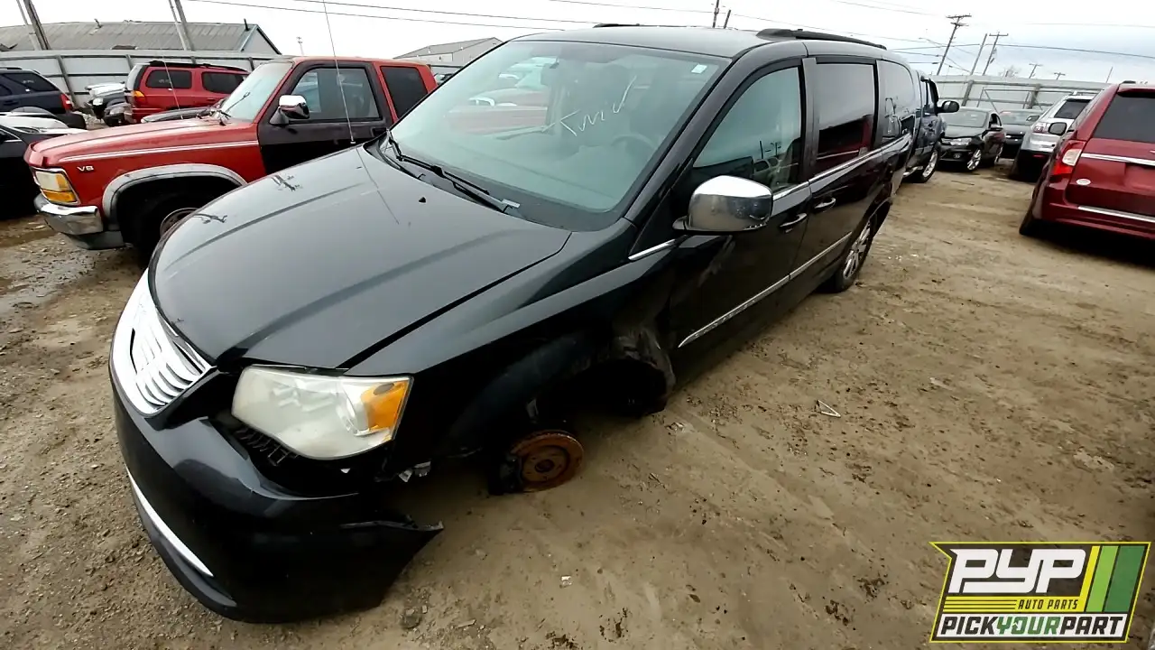 Photo of 2011 Chrysler Town & Country