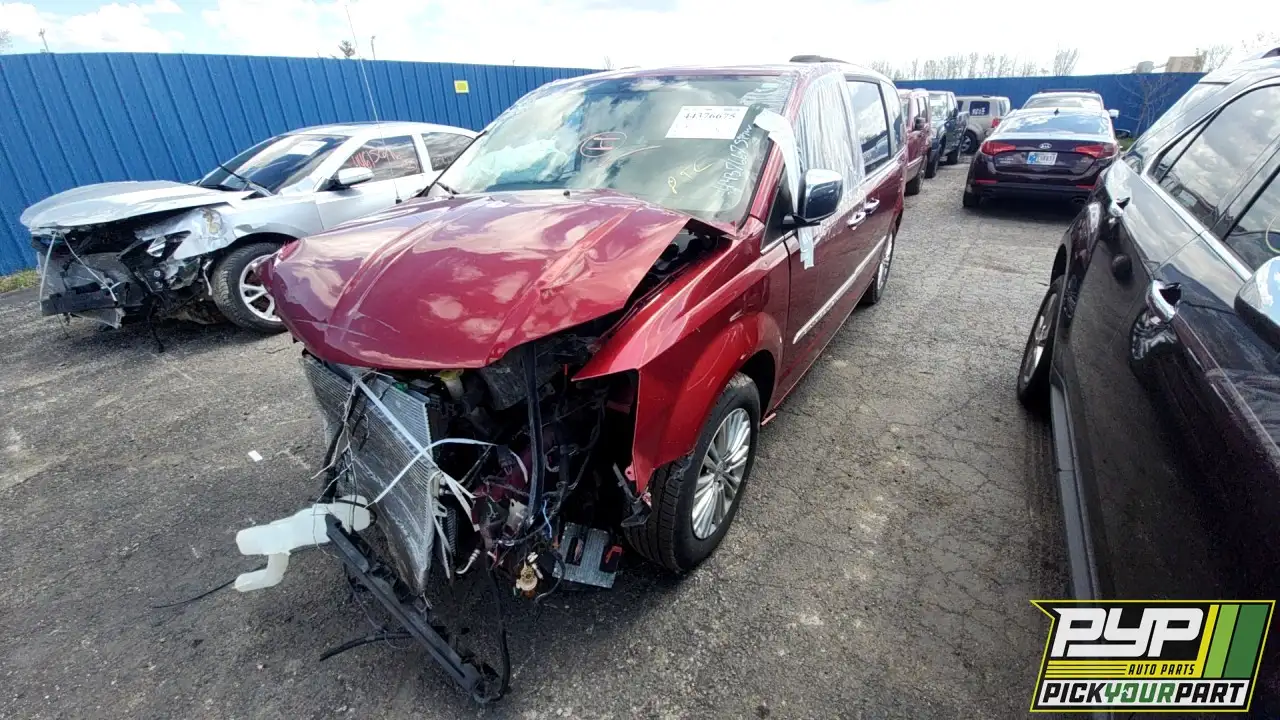 Photo of 2015 Chrysler Town & Country