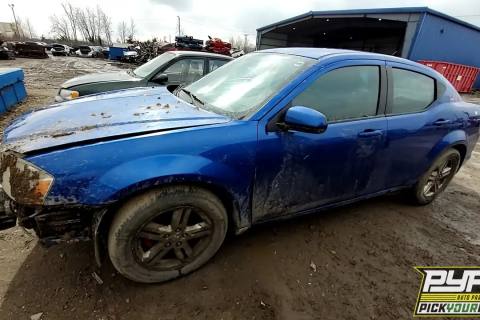 Photo of 2014 Dodge Avenger