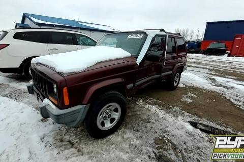 Photo of 2000 Jeep Cherokee