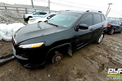 Photo of 2015 Jeep Cherokee