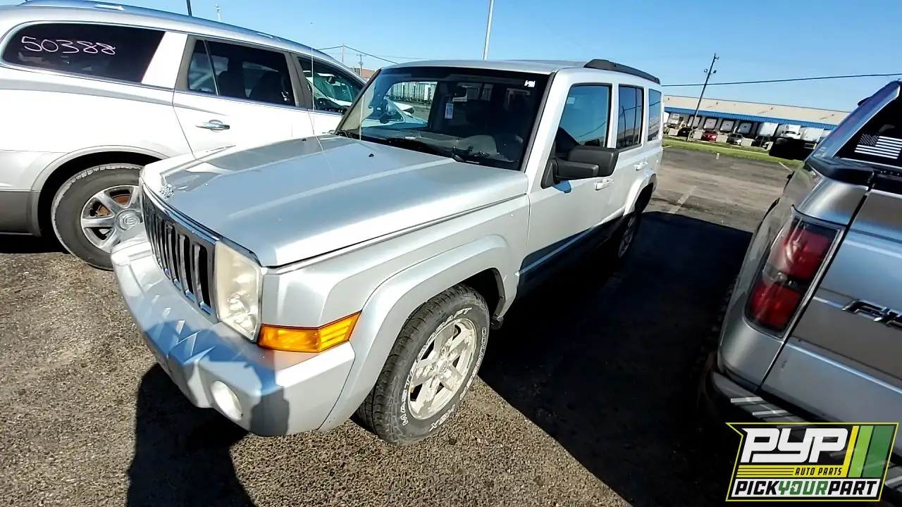 Photo of 2008 Jeep Commander