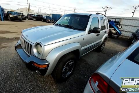 Photo of 2004 Jeep Liberty