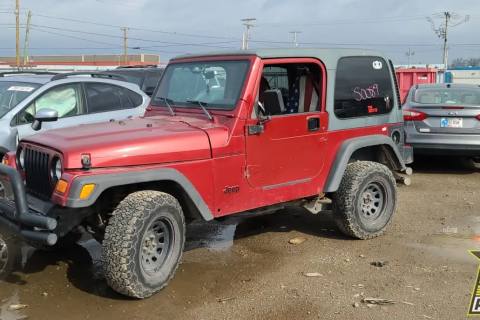 Photo of 1998 Jeep Wrangler