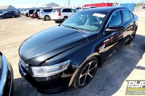 Photo of 2015 Ford Taurus