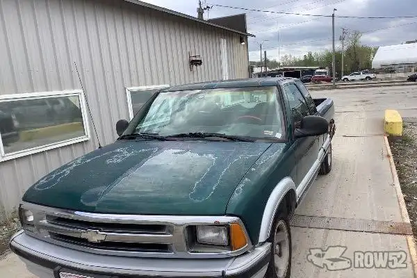Photo of 1996 Chevrolet S10 Pickup