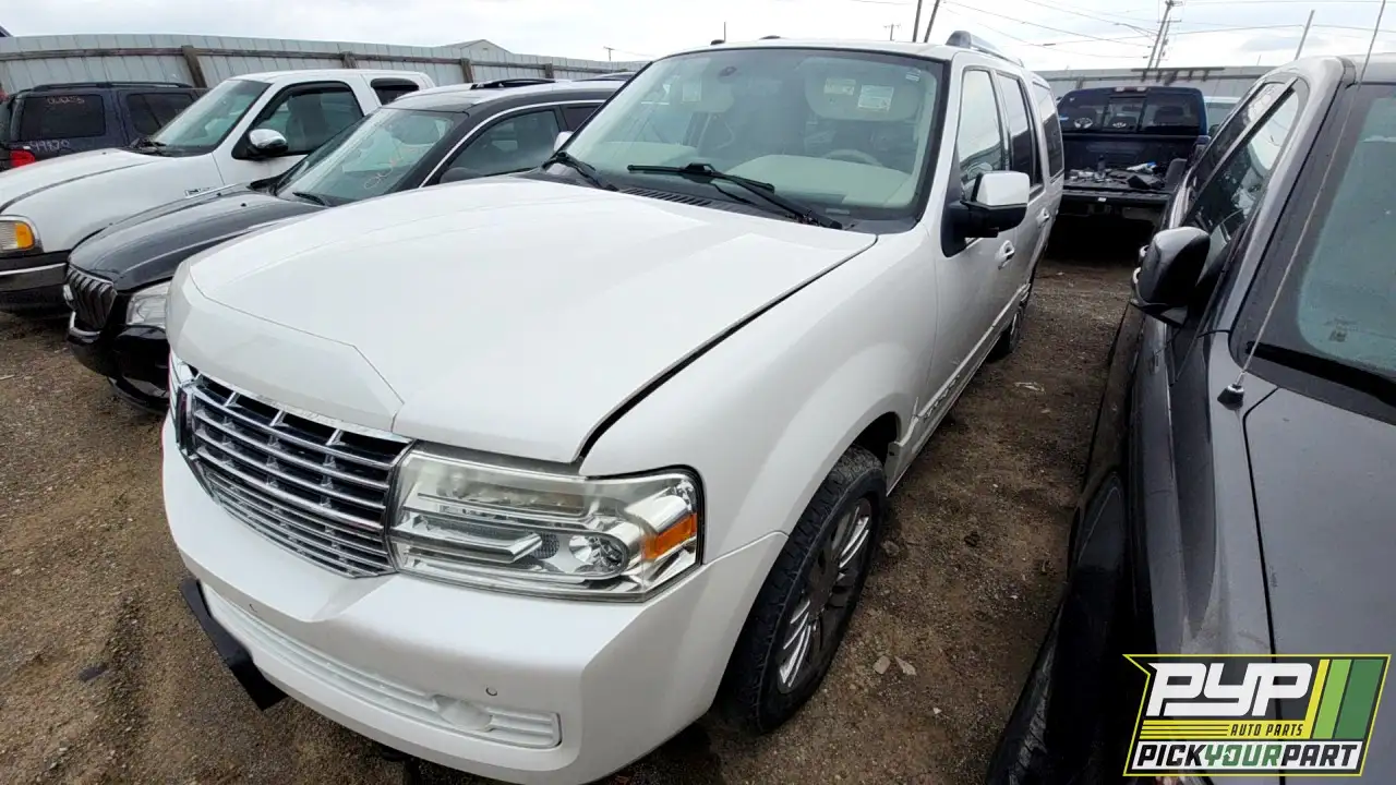 Photo of 2010 Lincoln Navigator