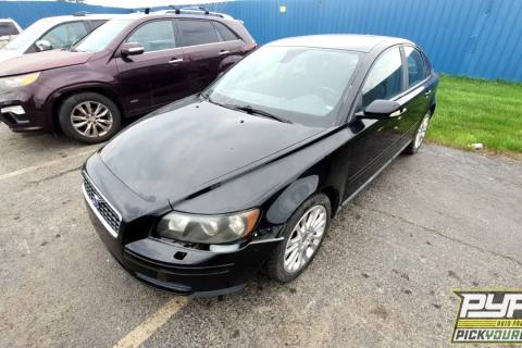 Photo of 2004 Volvo S40