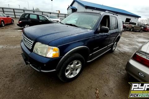 Photo of 2005 Ford Explorer