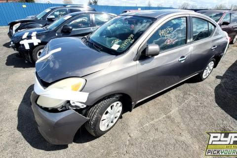 Photo of 2012 Nissan Versa